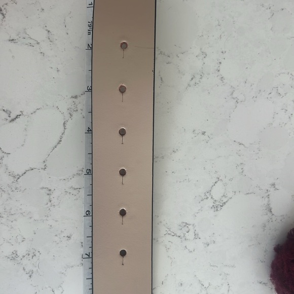 VALENTINO BY MARIO VALENTINO
Giusy Bombe Logo Buckle Leather Belt - Picture 5 of 6